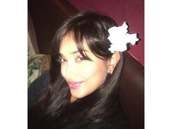  ಜಿಯಾ ಖಾನ್‌ ಟ್ವೀಟರ್‌ ಫೋಟೋಗಳು