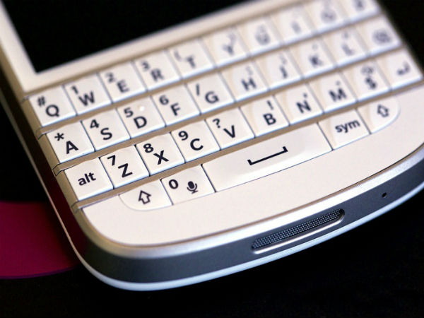 ಬ್ಲಾಕ್ಬೆರಿ ಹೊಸ ಸ್ಮಾರ್ಟ್ಫೋನ್ ಭಾರತದಲ್ಲಿ ಲಭ್ಯ ಬ್ಲಾಕ್ಬೆರಿ ಹೊಸ ಸ್ಮಾರ್ಟ್ಫೋನ್ ಭಾರತದಲ್ಲಿ ಲಭ್ಯ