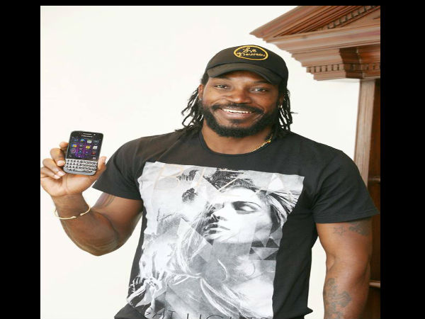 ಬ್ಲ್ಯಾಕ್‌ಬೆರಿ ಬಳಸುತ್ತಿರುವ ಟಾಪ್‌ ಸೆಲಬ್ರಿಟಿಗಳು