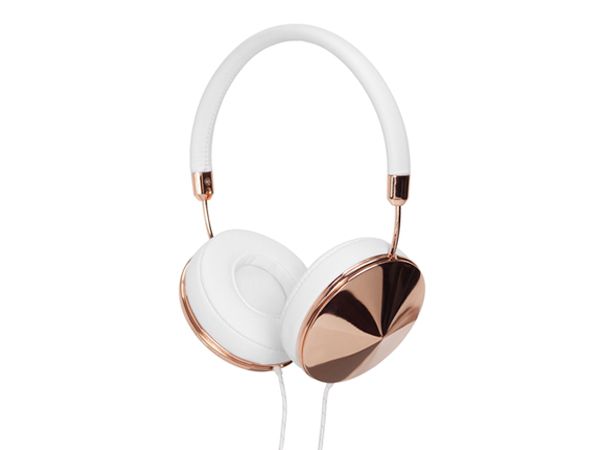 ದುಬಾರಿ ಬೆಲೆಯ ಹೆಡ್ಫೋನ್ಗಳು ದುಬಾರಿ ಬೆಲೆಯ ಹೆಡ್ಫೋನ್ಗಳು