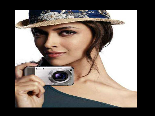 ಟೆಕ್ ಜಾಹೀರಾತಿನಲ್ಲಿ ಬಾಲಿವುಡ್ ಸೆಲಬ್ರಿಟಿಗಳು ಟೆಕ್ ಜಾಹೀರಾತಿನಲ್ಲಿ ಬಾಲಿವುಡ್ ಸೆಲಬ್ರಿಟಿಗಳು