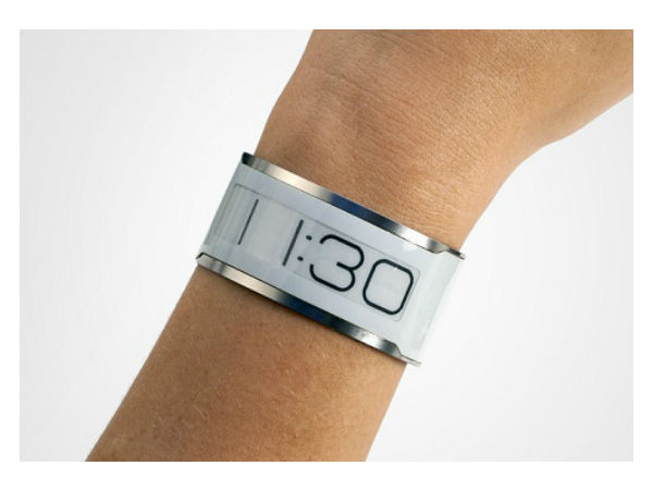 ವಿಶ್ವದ ಅತಿ ತೆಳ್ಳಗಿನ ಕೈಗಡಿಯಾರ ವಿಶ್ವದ ಅತಿ ತೆಳ್ಳಗಿನ ಕೈಗಡಿಯಾರ