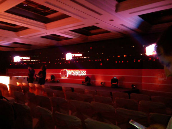 ಮೈಕ್ರೋಮ್ಯಾಕ್ಸ್‌ ಕ್ಯಾನ್‌ವಾಸ್ 4 ಸ್ಮಾರ್ಟ್‌ಫೋನ್‌ ಬಿಡುಗಡೆ