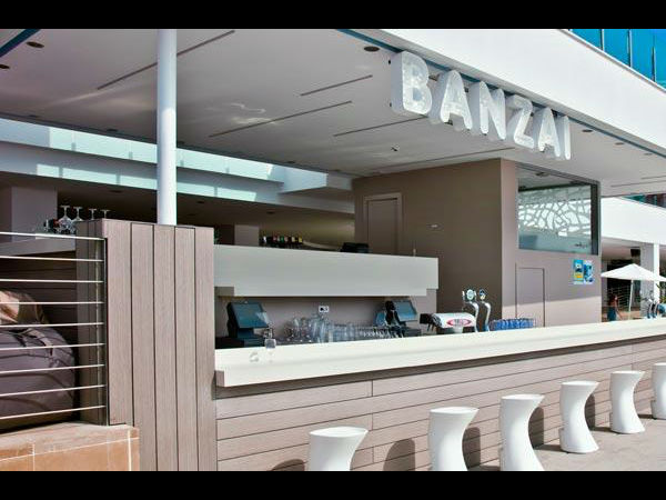  ವಿಶ್ವದ ಪ್ರಪ್ರಥಮ ಟ್ವೀಟರ್‌ ಹೋಟೆಲ್‌ ಆರಂಭ