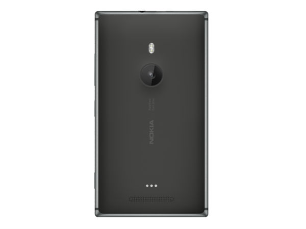  ನೋಕಿಯಾ ಲೂಮಿಯಾ 925 ಆನ್‌ಲೈನ್‌ಲ್ಲಿ ಲಭ್ಯ