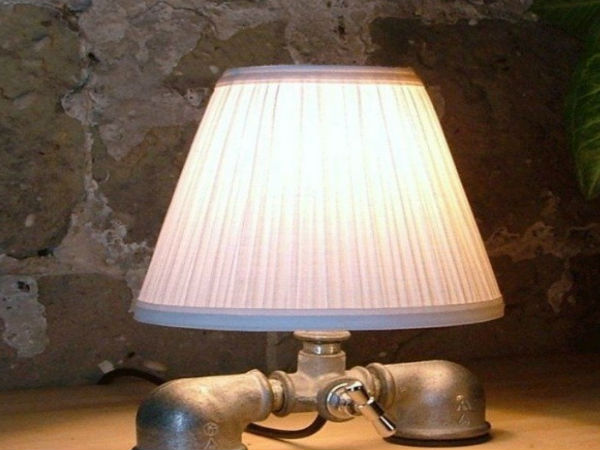  ಕ್ರಿಯೇಟಿವ್‌ ಟೇಬಲ್‌ ಲ್ಯಾಂಪ್‌‌ಗಳು