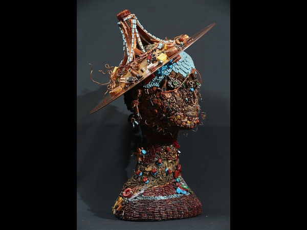  ಇ ತ್ಯಾಜ್ಯಗಳಿಂದ ತಯಾರಾಗಿರುವ ಕಲಾಕೃತಿಗಳು