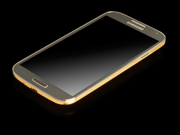 ಸ್ಯಾಮ್ಸಂಗ್ನಿಂದ ಚಿನ್ನದ ಫೋನ್ ಸ್ಯಾಮ್ಸಂಗ್ನಿಂದ ಚಿನ್ನದ ಫೋನ್