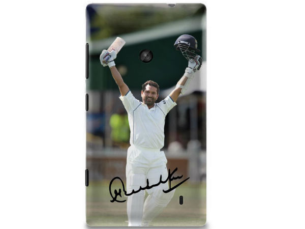 ಸಚಿನ್ ಚಿತ್ರವಿರುವ ಸ್ಮಾರ್ಟ್ಫೋನ್ ಕೇಸ್ ಬಿಡುಗಡೆ ಸಚಿನ್ ಚಿತ್ರವಿರುವ ಸ್ಮಾರ್ಟ್ಫೋನ್ ಕೇಸ್ ಬಿಡುಗಡೆ