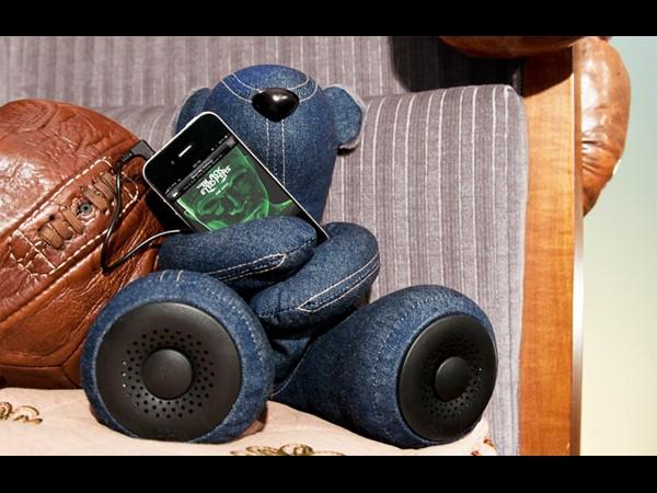 ವಿಶಿಷ್ಟ ವಿನ್ಯಾಸದ ಸ್ಪೀಕರ್ಗಳು ವಿಶಿಷ್ಟ ವಿನ್ಯಾಸದ ಸ್ಪೀಕರ್ಗಳು