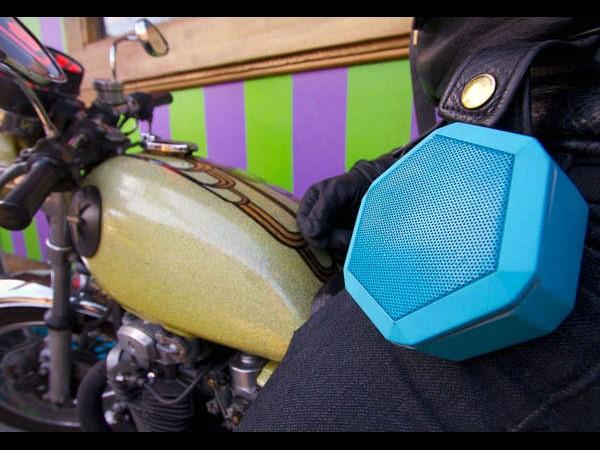 ವಿಶಿಷ್ಟ ವಿನ್ಯಾಸದ ಸ್ಪೀಕರ್ಗಳು ವಿಶಿಷ್ಟ ವಿನ್ಯಾಸದ ಸ್ಪೀಕರ್ಗಳು