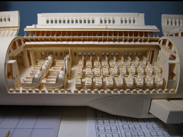   ಪೇಪರ್‌ನಲ್ಲೇ ಏರ್‌ ಇಂಡಿಯಾ ವಿಮಾನ ನಿರ್ಮಿಸಿದ  ವಿದ್ಯಾರ್ಥಿ