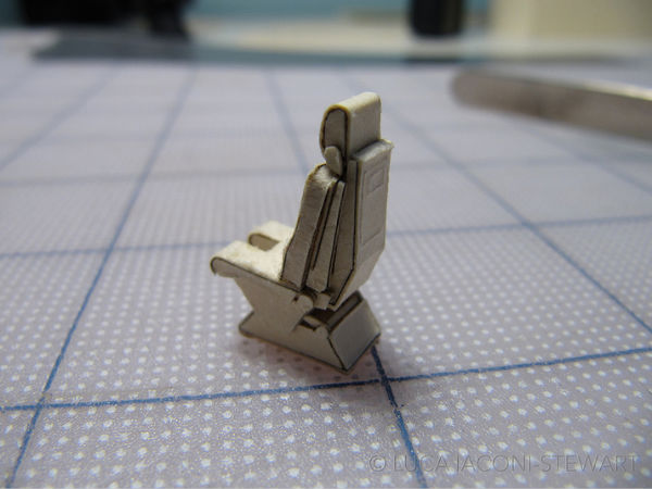   ಪೇಪರ್‌ನಲ್ಲೇ ಏರ್‌ ಇಂಡಿಯಾ ವಿಮಾನ ನಿರ್ಮಿಸಿದ  ವಿದ್ಯಾರ್ಥಿ