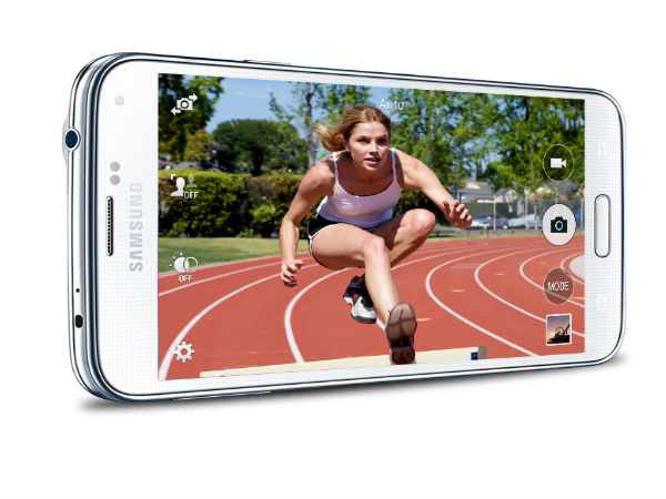  ಕ್ಯಾಮೆರಾ: