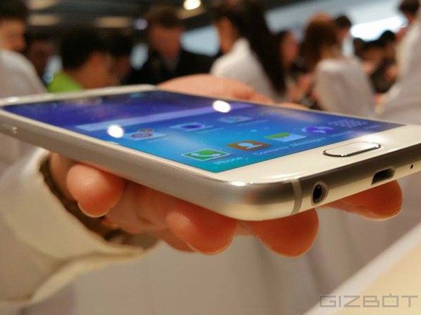 ಸ್ಯಾಮ್‌ಸಂಗ್ ಗ್ಯಾಲಕ್ಸಿ ಎಸ್6: ವಿನ್ಯಾಸ