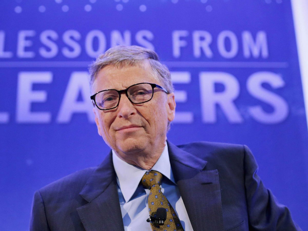 ಇಂಗ್ಲೆಂಡಿನ ರಾಣಿಯಿಂದ ನೈಟ್‌ಹುಡ್