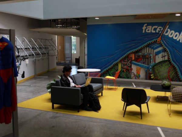 ಪ್ರೊಡಕ್ಶನ್ ಇಂಜಿನಿಯರ್