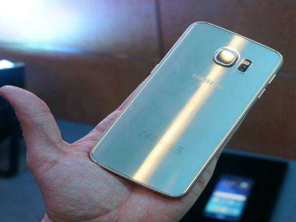 ಸ್ಯಾಮ್ಸಂಗ್ ಗ್ಯಾಲಕ್ಸಿ ಎಸ್6: ಆಂಡ್ರಾಯ್ಡ್ 5.0 ಲಾಲಿಪಪ್ ಸ್ಯಾಮ್ಸಂಗ್ ಗ್ಯಾಲಕ್ಸಿ ಎಸ್6: ಆಂಡ್ರಾಯ್ಡ್ 5.0 ಲಾಲಿಪಪ್