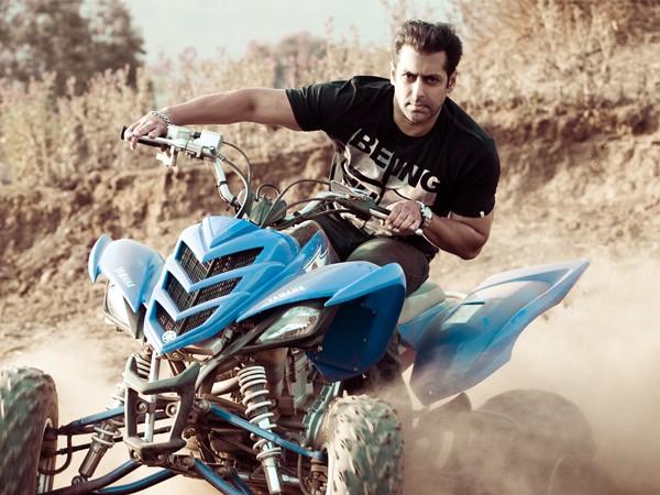 ಮೀಡಿಯಾ ಅಟ್ಯಾಚ್ಮೆಂಟ್ ಮೀಡಿಯಾ ಅಟ್ಯಾಚ್ಮೆಂಟ್