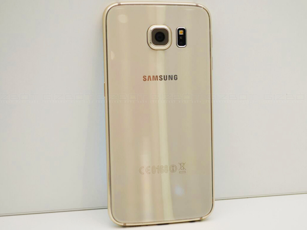  ಗ್ಯಾಲಕ್ಸಿ ಎಸ್6 ಮತ್ತು ಗ್ಯಾಲಕ್ಸಿ ಎಸ್6: ವೇಗದ ಚಾರ್ಜಿಂಗ್