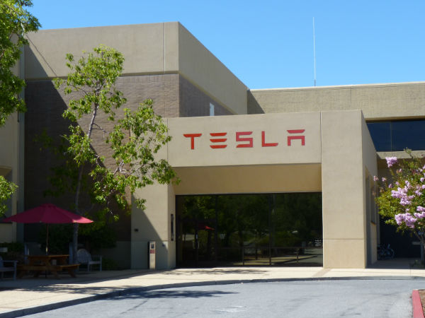 ಟೆಸ್ಲಾ ಮೋಟರ್ಸ್ ಟೆಸ್ಲಾ ಮೋಟರ್ಸ್