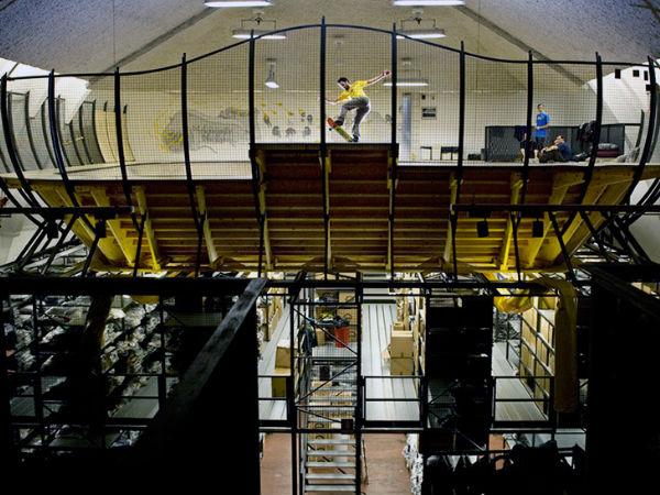 ಆಟದೊಂದಿಗೆ ಕೆಲಸ