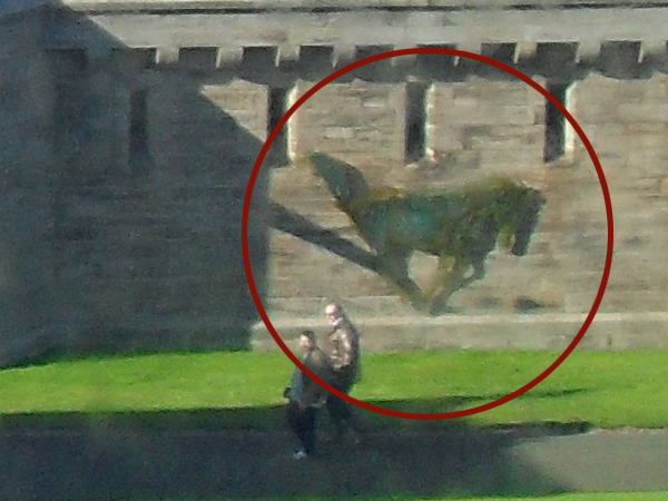 ಮೆಟ್ಟಿಲಲ್ಲಿ