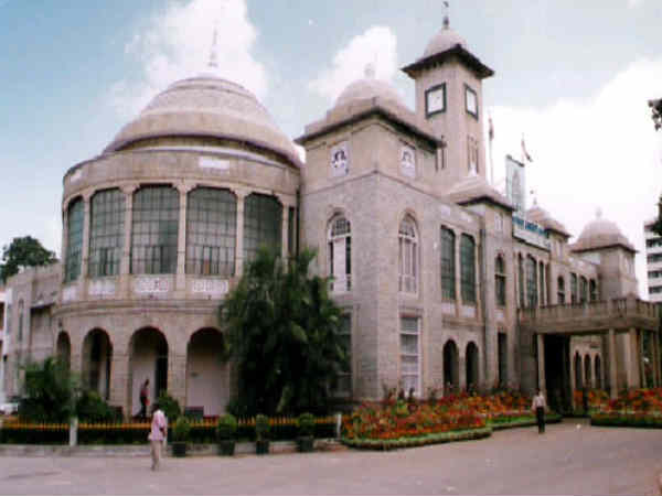 ಜನತೆಯ ದನಿ ಆಲಿಸಲು ಬಿಬಿಎಮ್ಪಿ ಹೈಟೆಕ್ ಕಾಲ್ಸೆಂಟರ್ ಜನತೆಯ ದನಿ ಆಲಿಸಲು ಬಿಬಿಎಮ್ಪಿ ಹೈಟೆಕ್ ಕಾಲ್ಸೆಂಟರ್