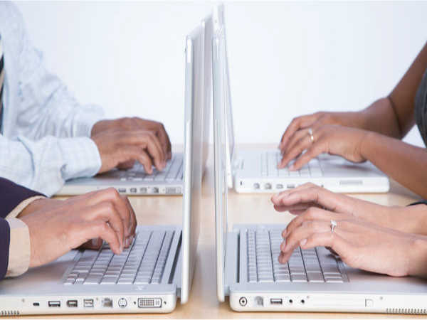 ಡ್ಯುಪ್ಲಿಕೇಟ್ ಫೈಲ್‌