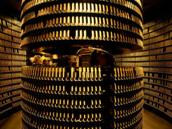 ಇಂಟರ್‌ನೆಟ್‌ನ 5 ಮಿಲಿಯನ್‌ ಟೆರಾಬೈಟ್ಸ್‌ನ ತೂಕ ಒಂದು ಮರಳಿನ ಕಣಕ್ಕಿಂತ ಕಡಿಮೆ