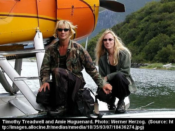 ತಿಮೋತಿ ಟ್ರೇಡ್‌ ವೆಲ್‌ ಡೆತ್‌ ಟೇಪ್‌