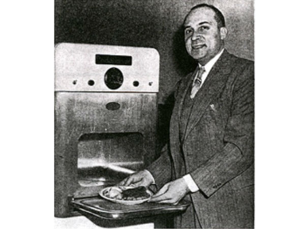 ಪರ್ಸಿ ಸ್ಪೆನ್ಸರ್ - ಮೈಕ್ರೋವೇವ್