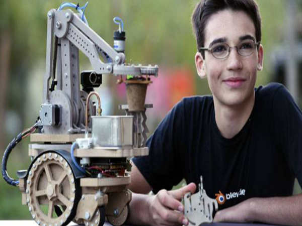 ಈಲಿಯಟ್ ಸಾರ್ರೆ