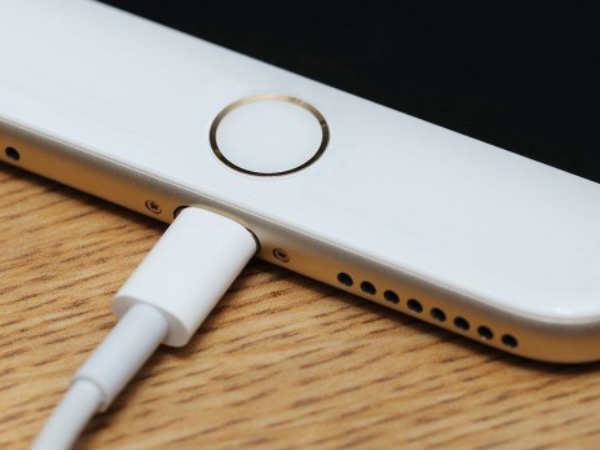 ಚಾರ್ಜ್‌ನಲ್ಲಿರುವಾಗ ಫೋನ್ ಬಳಸಬೇಡಿ