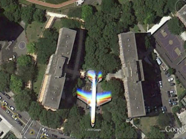 ಮಾಂತ್ರಿಕ ಕಾಮನಬಿಲ್ಲಿನ ವಿಮಾನ