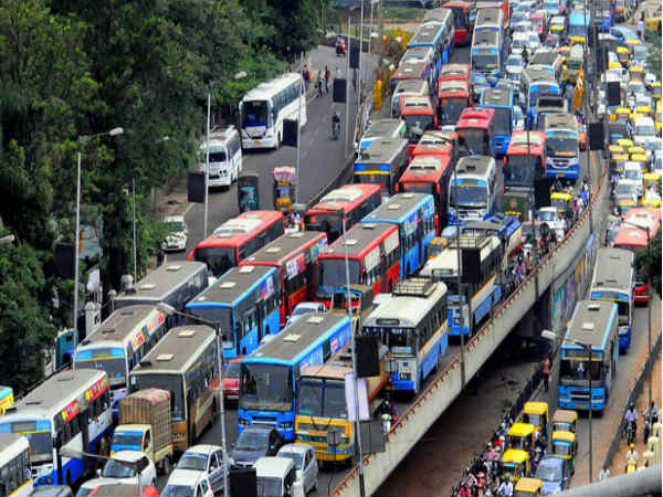 ಸಂಚಾರ ದಟ್ಟಣೆಯನ್ನು ಕಂಡುಹಿಡಿಯುವ ಮೊಬೈಲ್‌ ಅಪ್ಲಿಕೇಶನ್‌