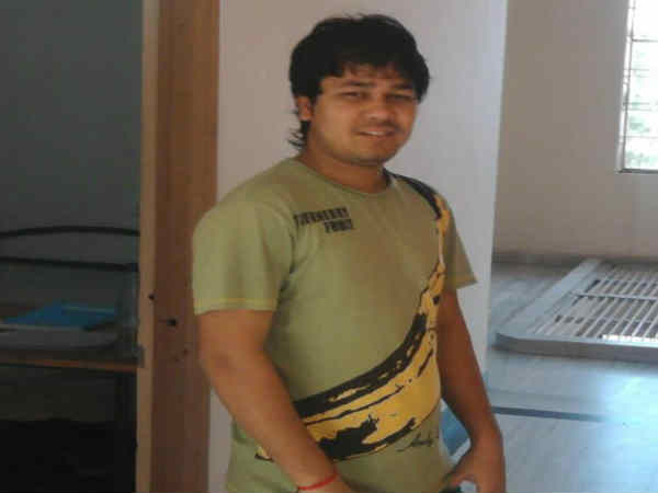 ಮಧ್ಯಮ ವರ್ಗದ ಕುಟುಂಬ ಮಧ್ಯಮ ವರ್ಗದ ಕುಟುಂಬ