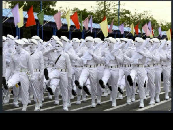 ಟೆಕ್ನಾಲಜಿ ವೆಪನ್ ಹೊಂದಿರುವ ಮಿಲಿಟರಿ ವಿಶೇಷ ಪಡೆಗಳು ಟೆಕ್ನಾಲಜಿ ವೆಪನ್ ಹೊಂದಿರುವ ಮಿಲಿಟರಿ ವಿಶೇಷ ಪಡೆಗಳು