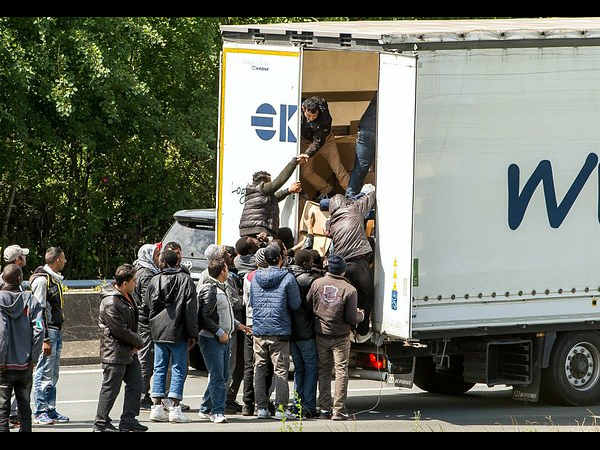 ಅಹ್ಮದ್ ಕಳುಹಿಸಿದ ಮೆಸೇಜ್ ಅಹ್ಮದ್ ಕಳುಹಿಸಿದ ಮೆಸೇಜ್