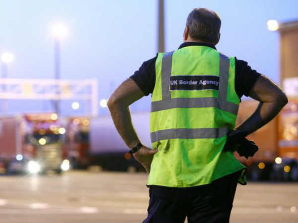 ಅಹ್ಮದ್ ಇಂಗ್ಲೀಷ್ನಲ್ಲಿ ಟೈಪಿಸಿದ್ದು ಹೇಗಿತ್ತು ಗೊತ್ತಾ? ಅಹ್ಮದ್ ಇಂಗ್ಲೀಷ್ನಲ್ಲಿ ಟೈಪಿಸಿದ್ದು ಹೇಗಿತ್ತು ಗೊತ್ತಾ?