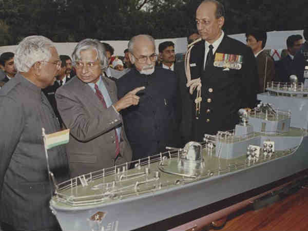 ಕ್ಷಿಪಣಿ ಬಗ್ಗೆ ವಿವರಣೆ ಕ್ಷಿಪಣಿ ಬಗ್ಗೆ ವಿವರಣೆ