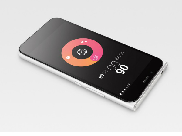 16GB ಇಂಟರ್ನಲ್ ಮೊಮೊರಿ 16GB ಇಂಟರ್ನಲ್ ಮೊಮೊರಿ