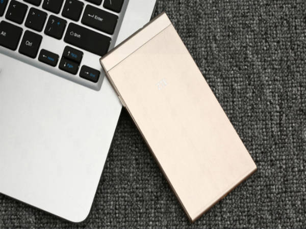 ಫಿಂಗರ್ಪ್ರಿಂಟ್ ಸ್ಕ್ಯಾನರ್ ಇಲ್ಲ, ಮೆಟಾಲಿಕ್ ಬಾಡಿ ಹೊಂದಿದೆ: ಫಿಂಗರ್ಪ್ರಿಂಟ್ ಸ್ಕ್ಯಾನರ್ ಇಲ್ಲ, ಮೆಟಾಲಿಕ್ ಬಾಡಿ ಹೊಂದಿದೆ: