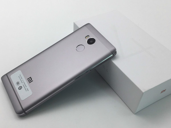  ರೆಡ್‌ಮಿ 4 ಕ್ಯಾಮೆರಾ;