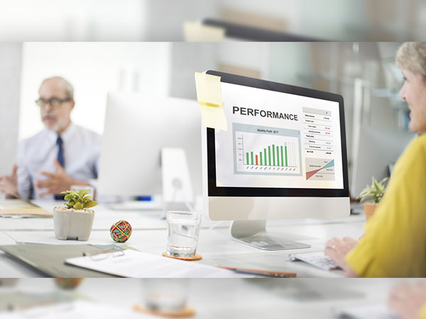 ಕಾರ್ಯನಿರ್ವಹಣೆಯಲ್ಲಿ ಯಾವುದು ಬೆಸ್ಟ್? 