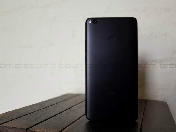  ಮಿ ಮಾಕ್ಸ್ 2 ಸಾಫ್ಟ್‌ವೇರ್‌: