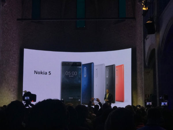 ಟಾಟಾ ಕ್ಲಿಕ್ ಮತ್ತು ಕ್ರೋಮಾ ವೆಬ್ ಸೈಟ್‌: