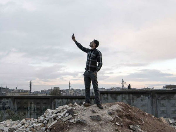 ನೀವಿರುವ ಸ್ಥಳದಲ್ಲಿ ಹೆಚ್ಚು ಮೊಬೈಲ್ ಸಿಗ್ನಲ್ ಎಲ್ಲಿದೆ ಎಂದು ತಿಳಿಯುವುದು ಹೇಗೆ? ನೀವಿರುವ ಸ್ಥಳದಲ್ಲಿ ಹೆಚ್ಚು ಮೊಬೈಲ್ ಸಿಗ್ನಲ್ ಎಲ್ಲಿದೆ ಎಂದು ತಿಳಿಯುವುದು ಹೇಗೆ?