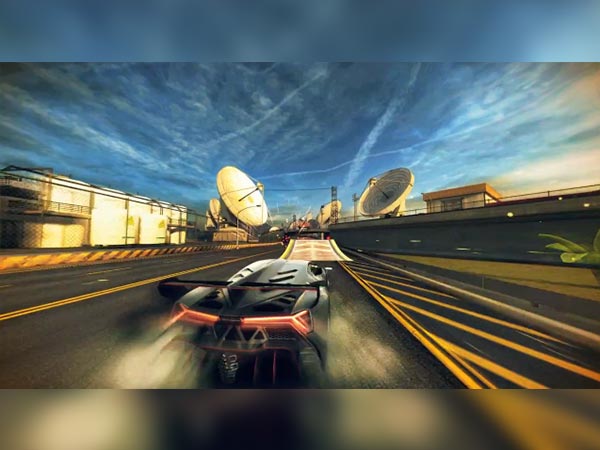 ಎಸ್ಫಾಲ್ಟ್ 8 ಏರ್ಬಾರ್ನ್