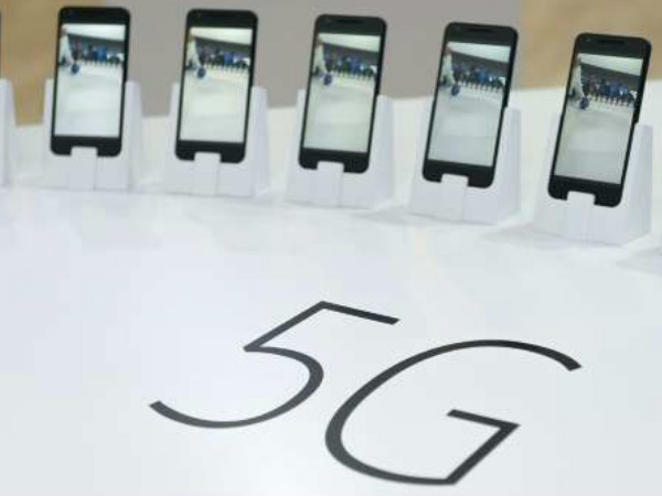 ಡೊಡ್ಡ ಫೋನ್ ಮೂಲಕವೇ ಮಾರುಕಟ್ಟೆ: 